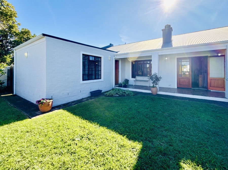 3 Bedroom Property for Sale in Sandbaai Western Cape